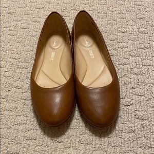 clarks mena bloom pump